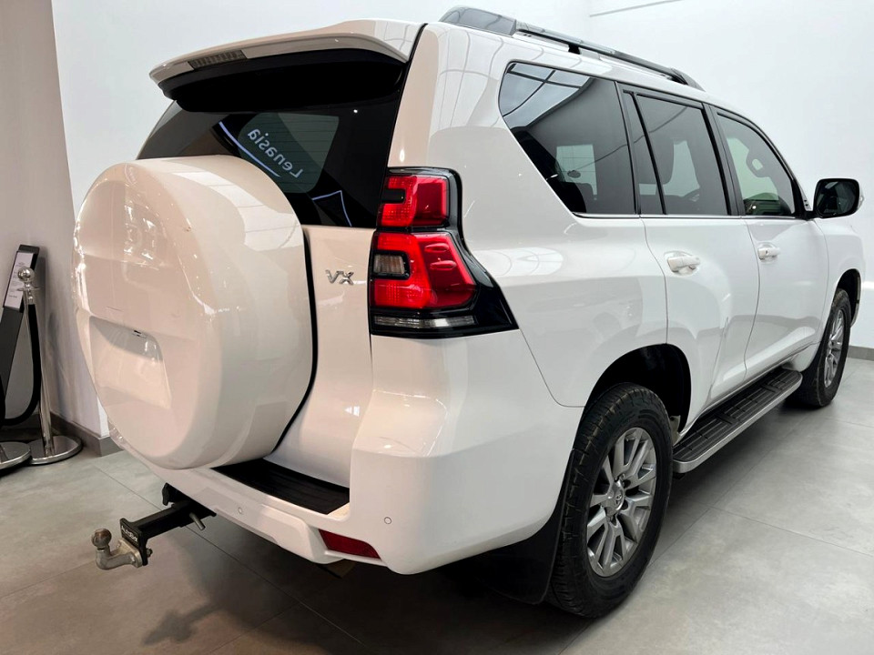 Photo 7 of 20