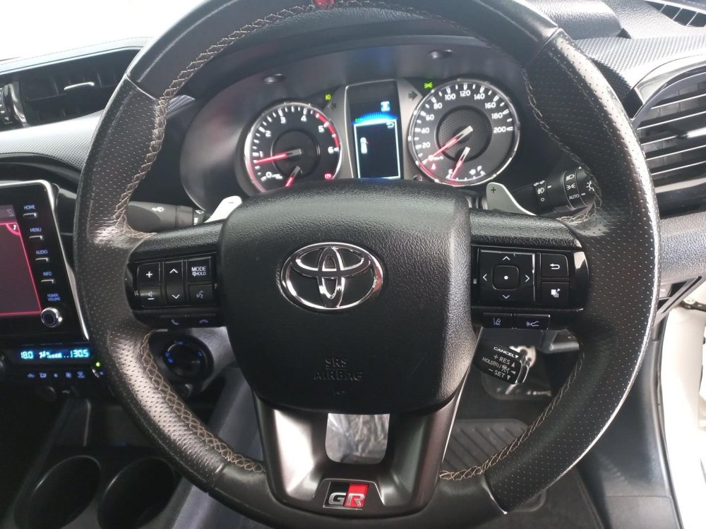 Photo 7 of 9