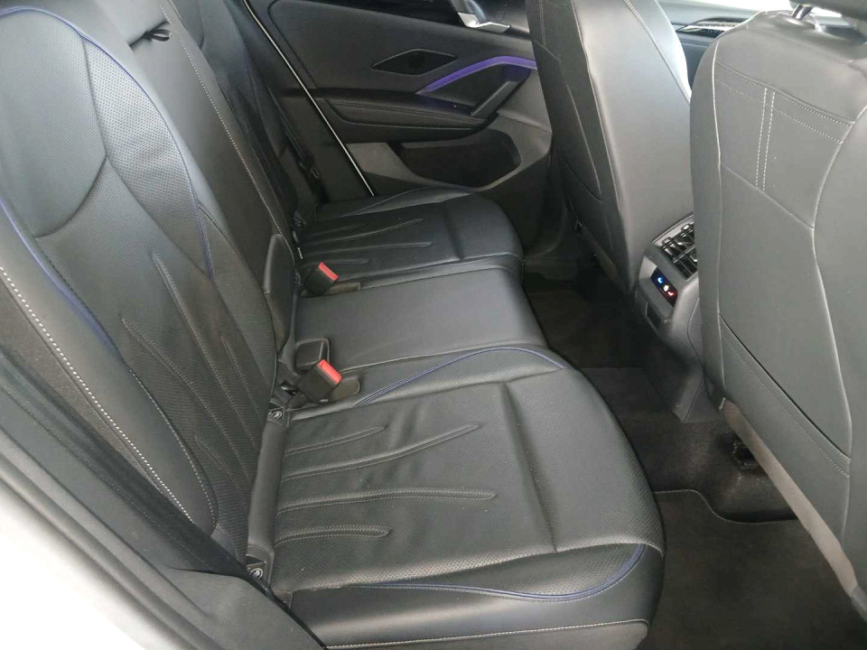 Photo 19 of 20