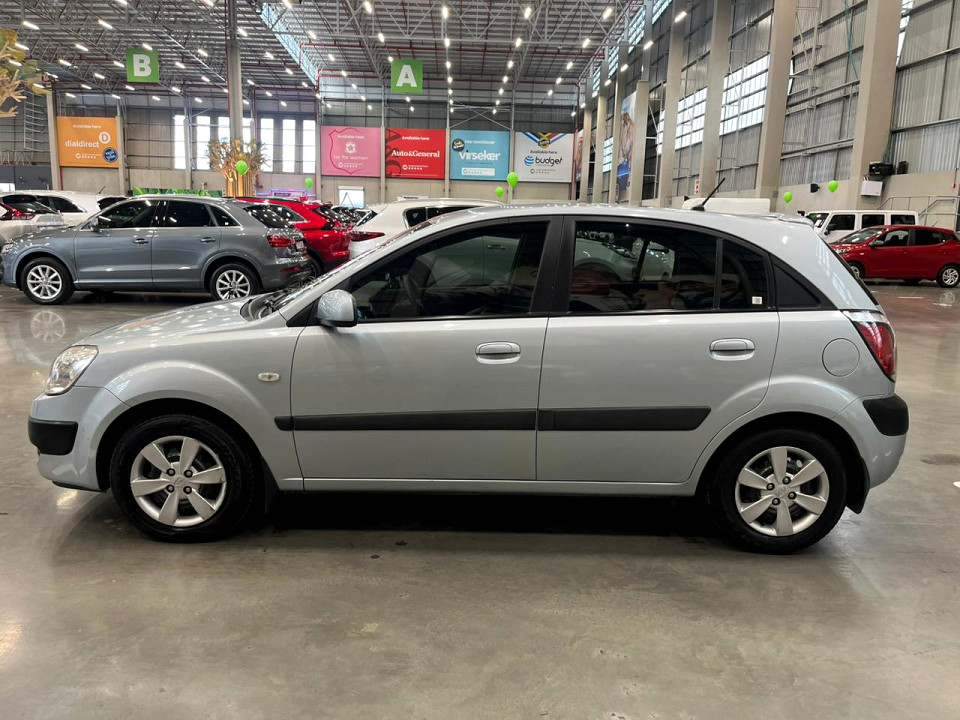 Photo 6 of 16