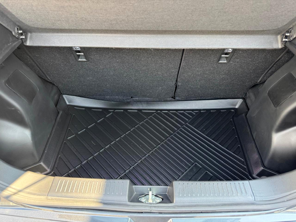 Photo 19 of 20