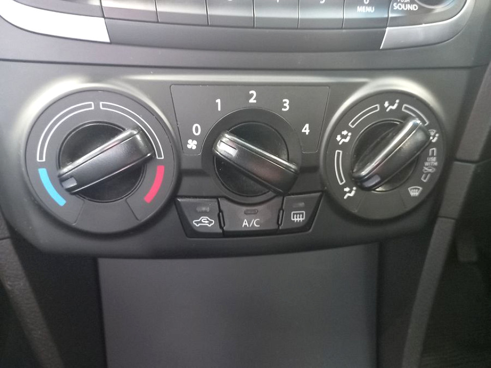 Photo 18 of 30