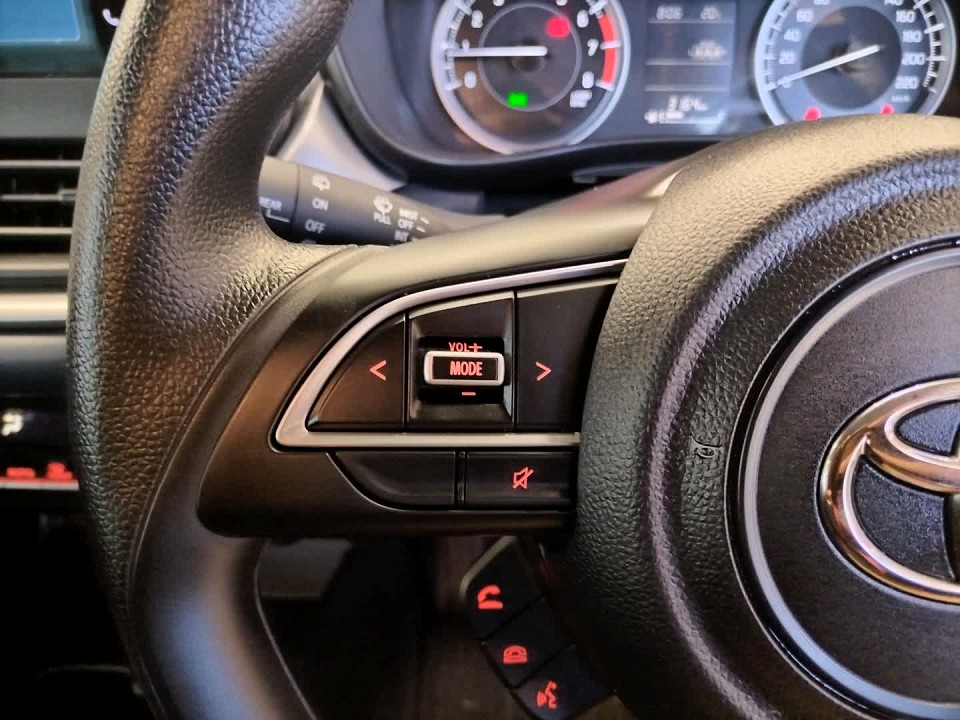 Photo 9 of 21