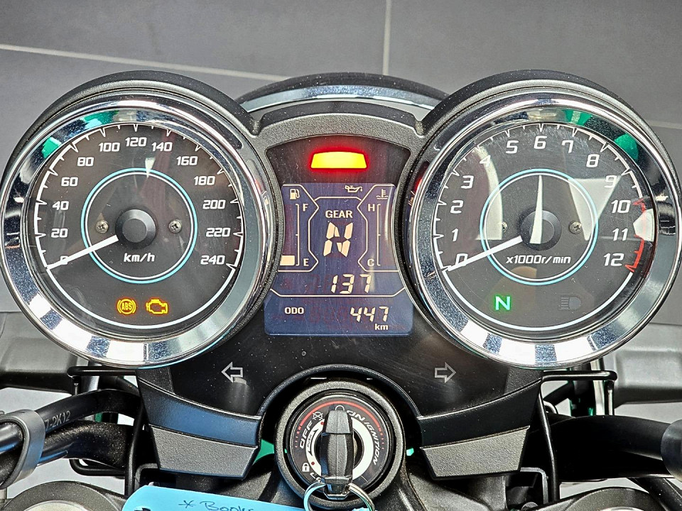 Photo 4 of 18