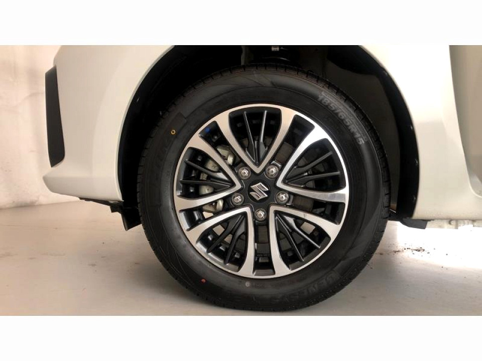 Photo 22 of 30