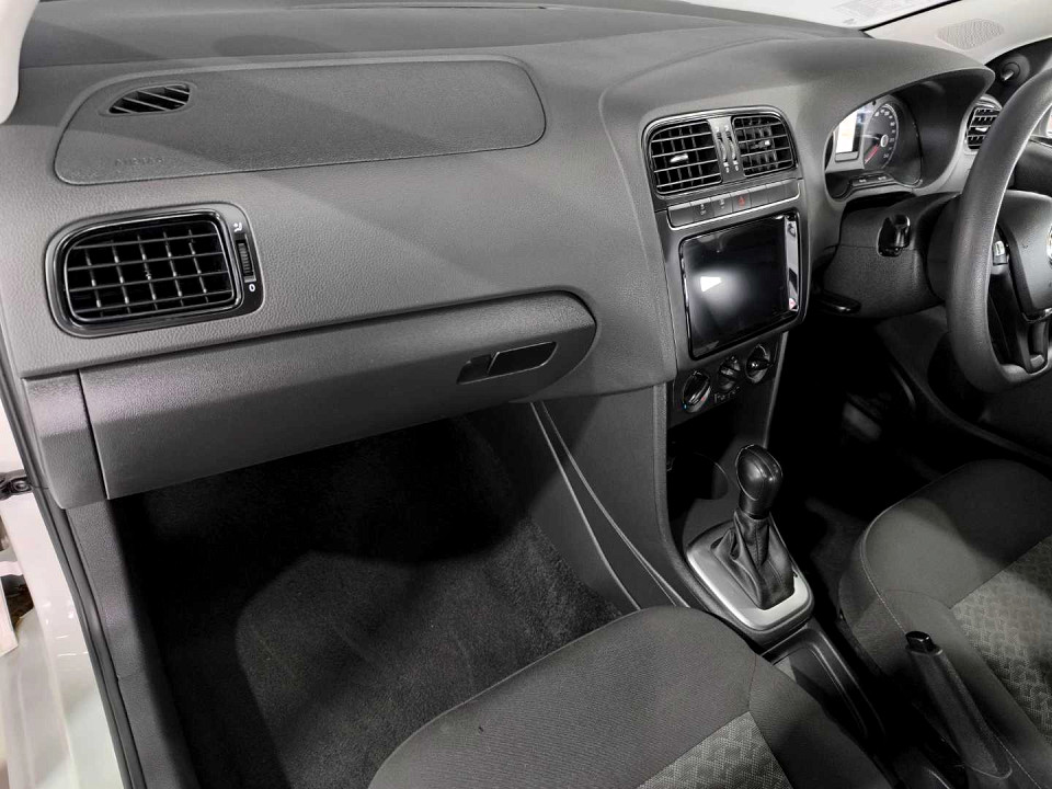 Photo 11 of 21