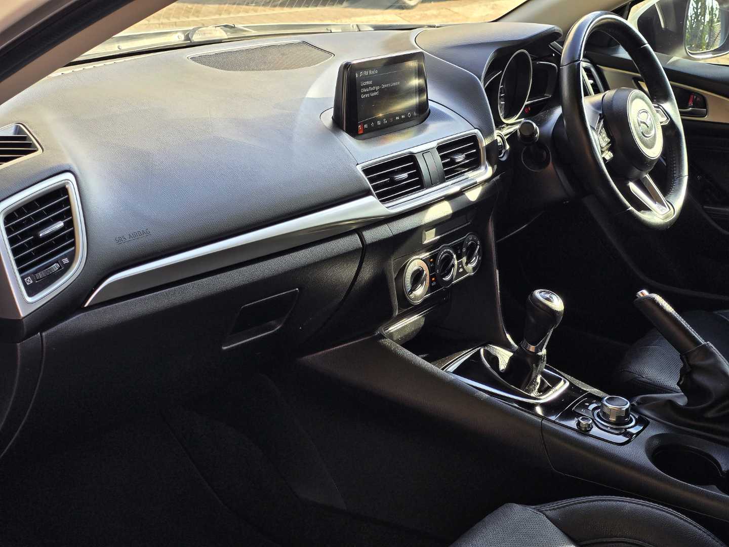Photo 17 of 20