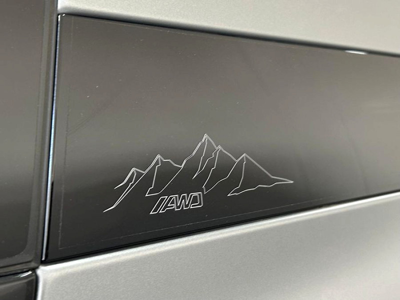 Photo 25 of 30