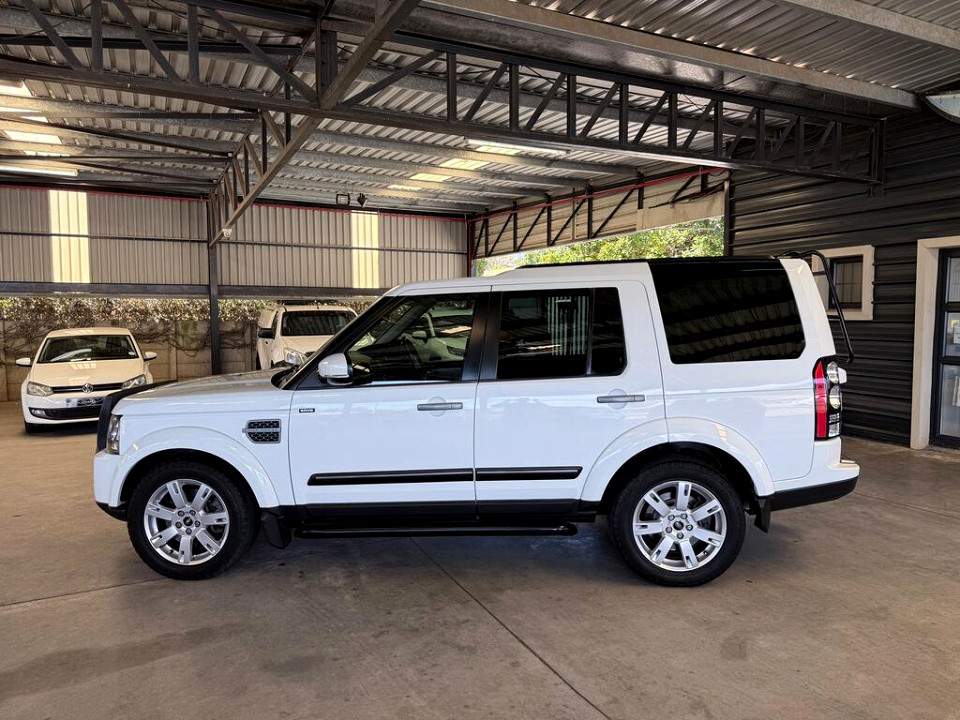 Photo 11 of 20