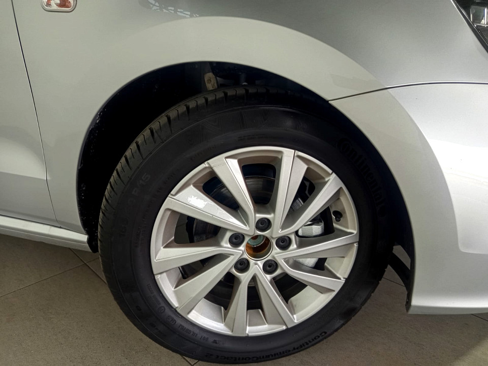 Photo 2 of 25