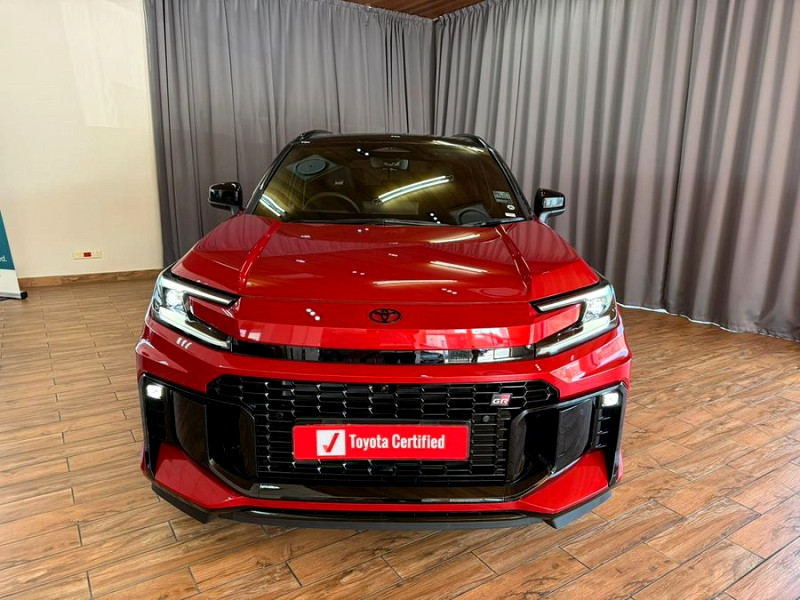 Photo 4 of 24