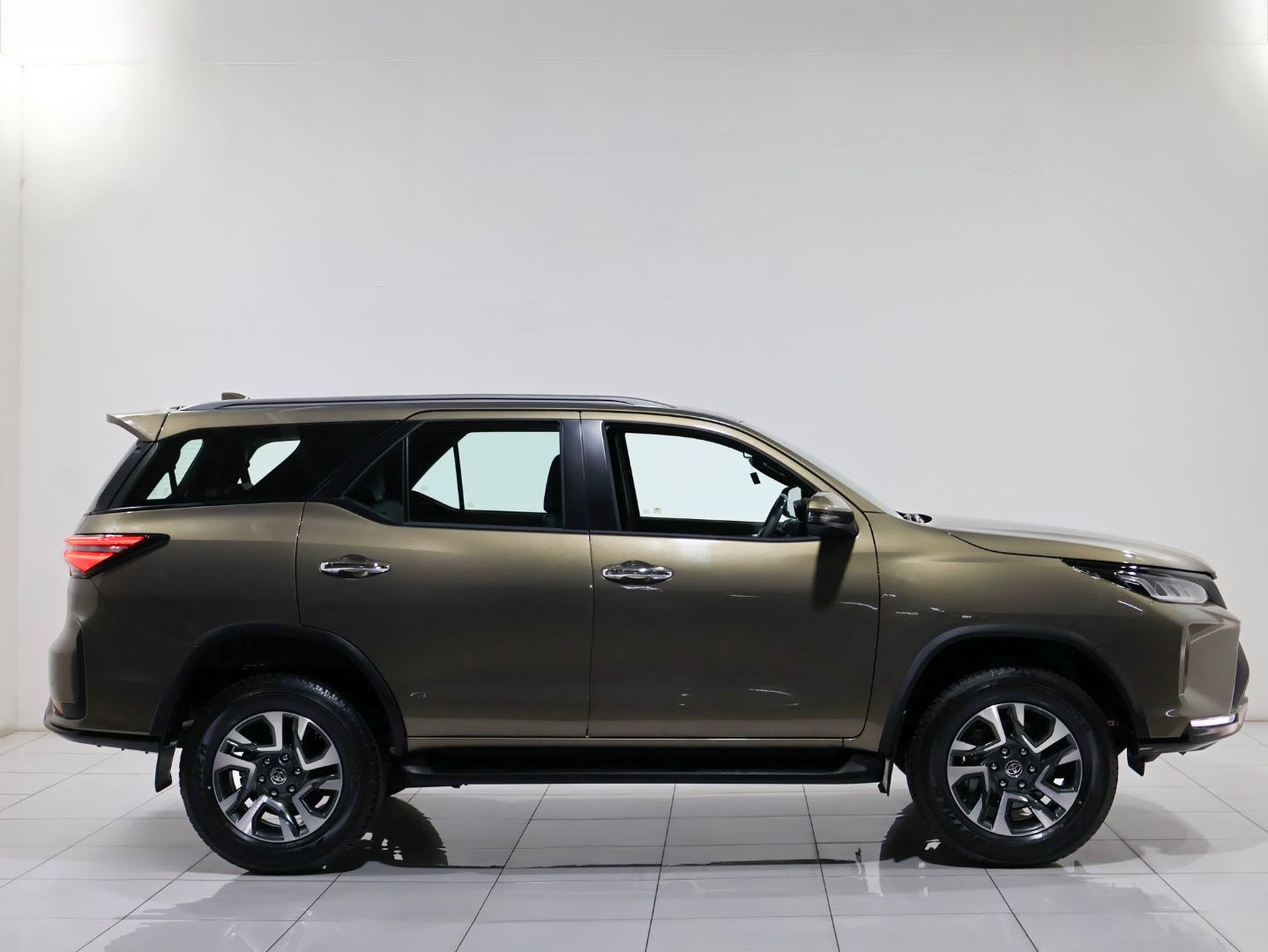 Photo 6 of 20
