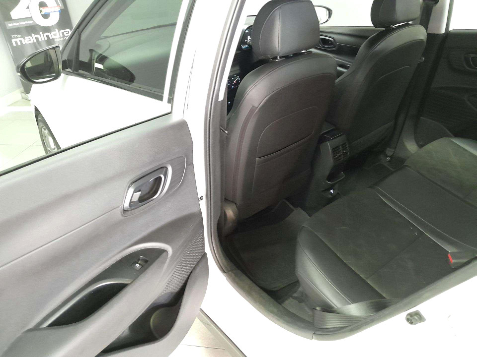 Photo 19 of 20