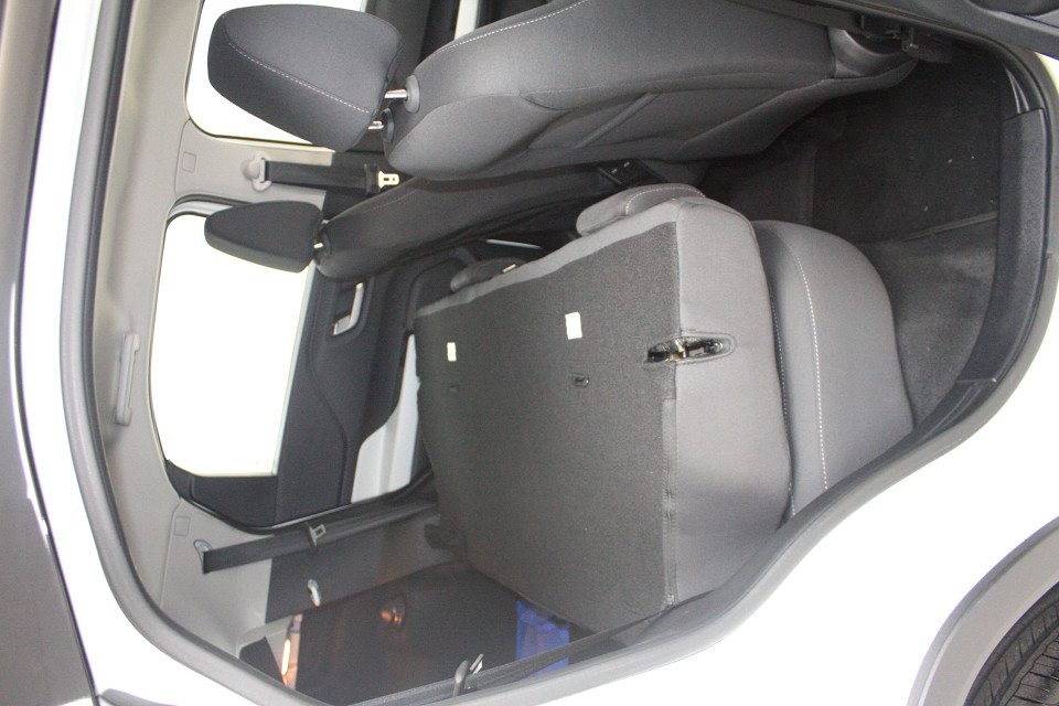 Photo 27 of 30