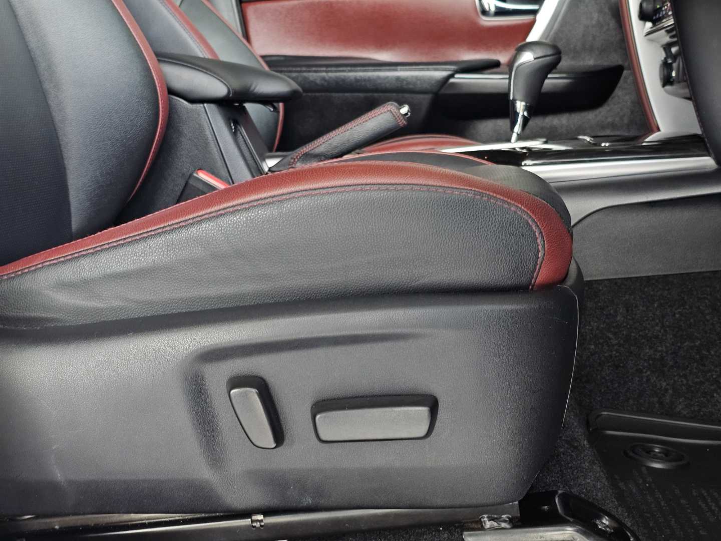 Photo 9 of 20