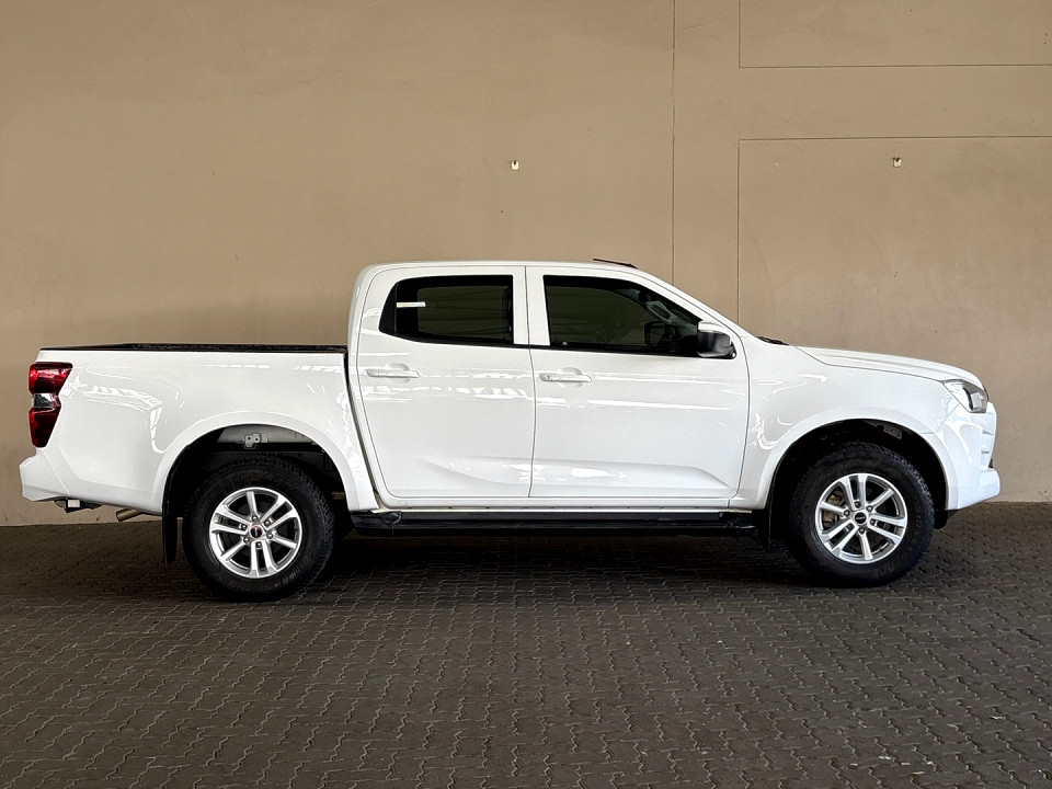 Photo 3 of 20