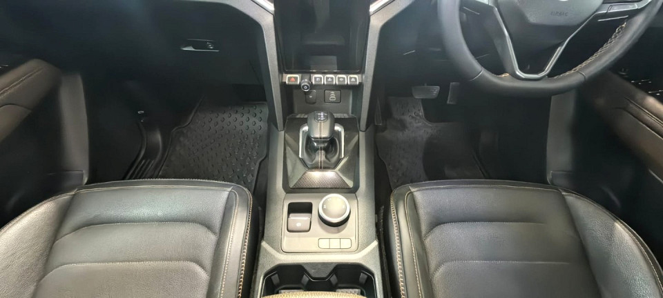 Photo 12 of 15