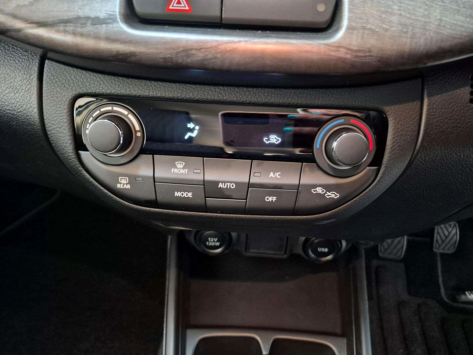 Photo 17 of 20