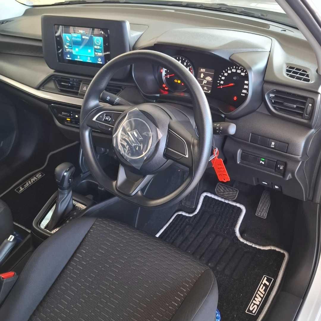 Photo 12 of 24
