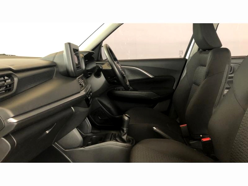 Photo 14 of 30