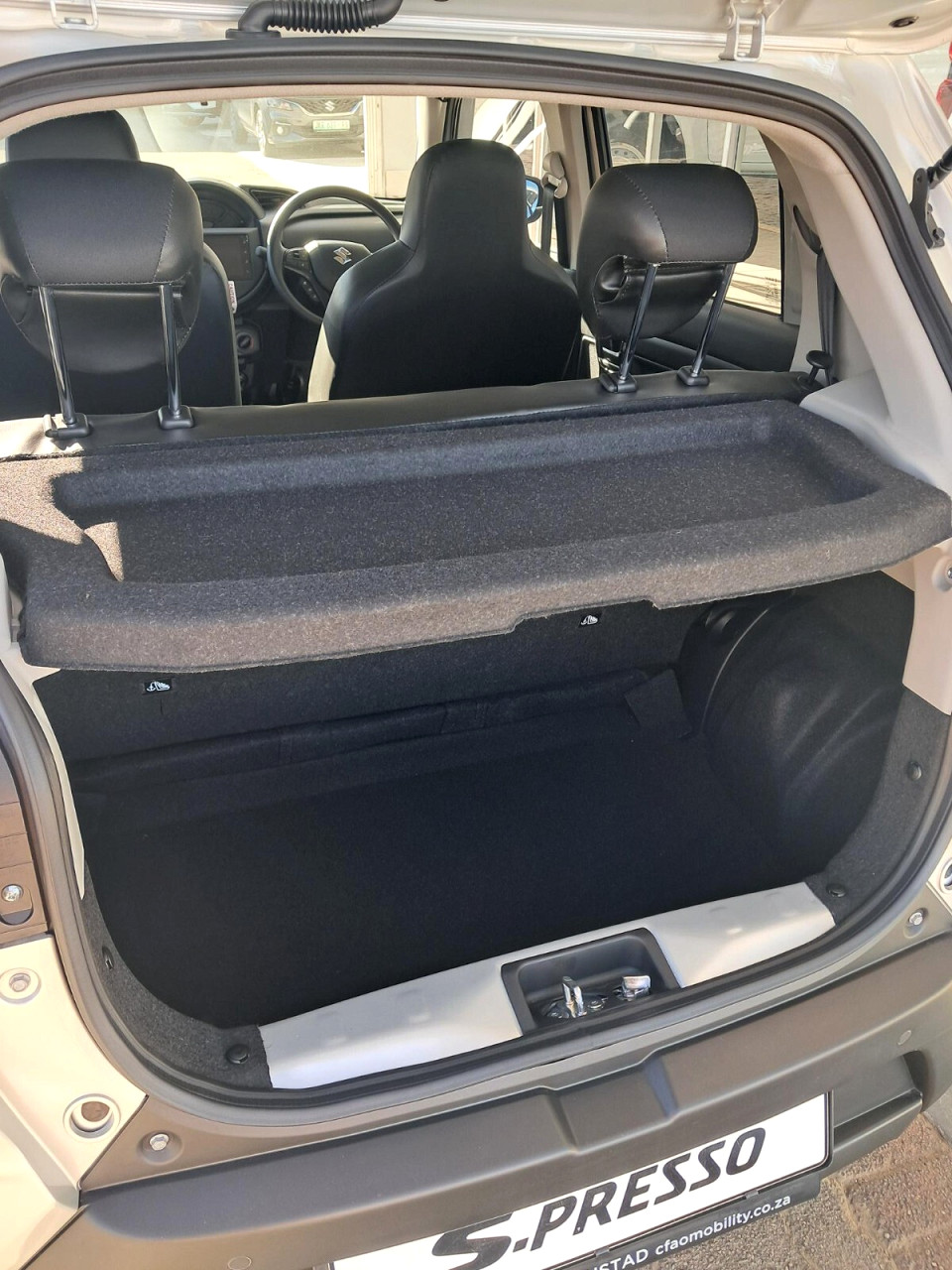 Photo 13 of 27