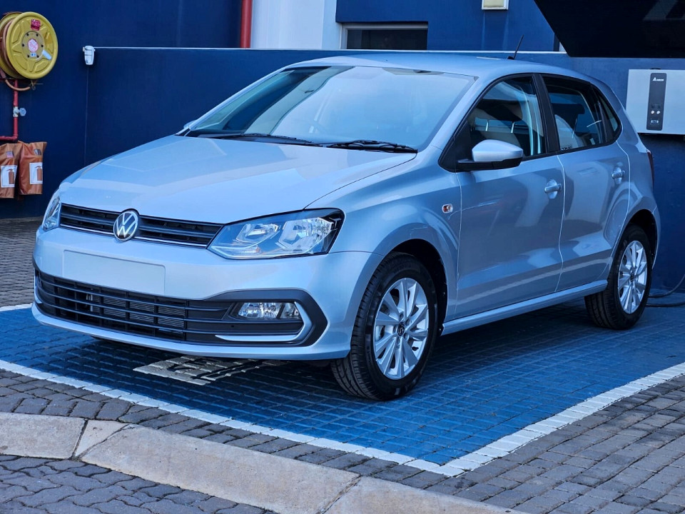 Photo 3 of 15