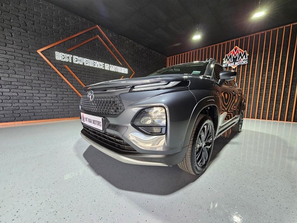 Photo 7 of 60