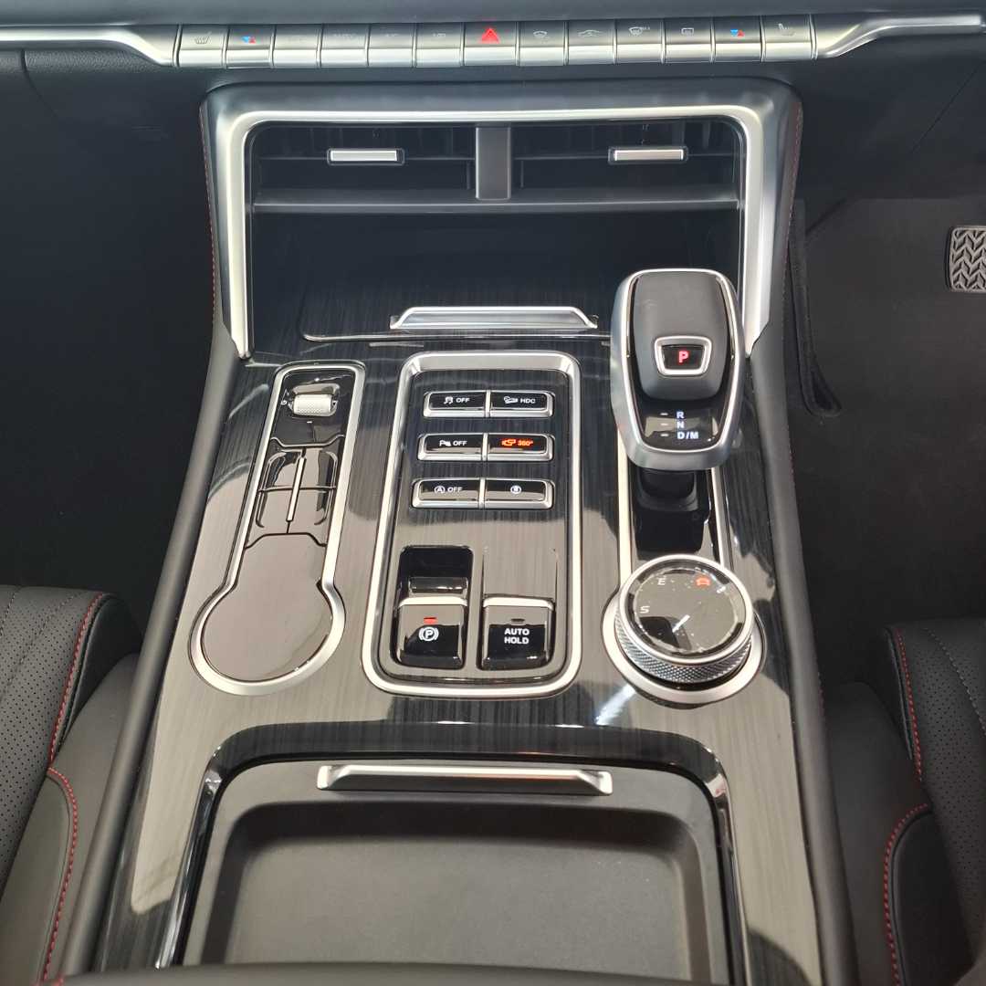 Photo 20 of 26