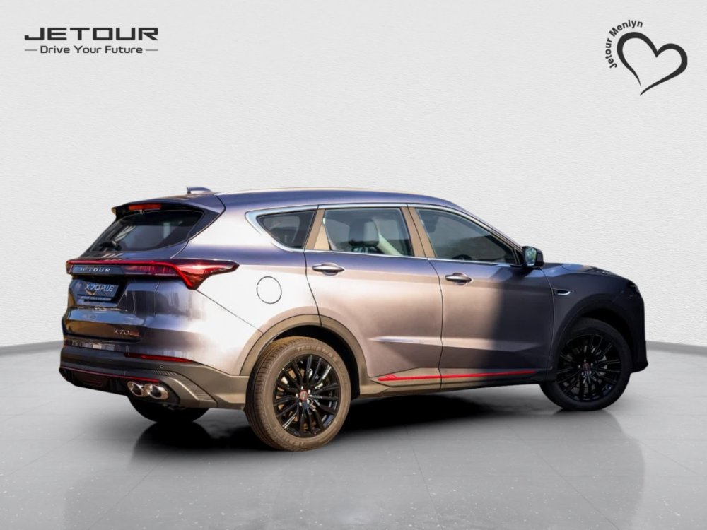 Photo 2 of 18