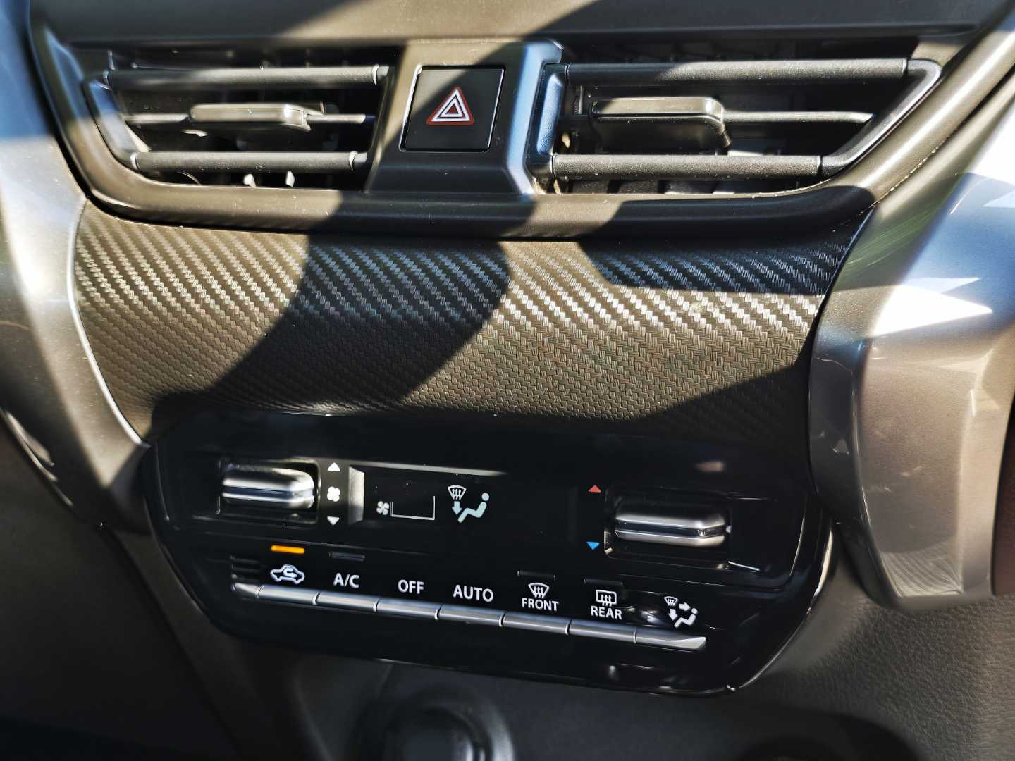 Photo 4 of 17