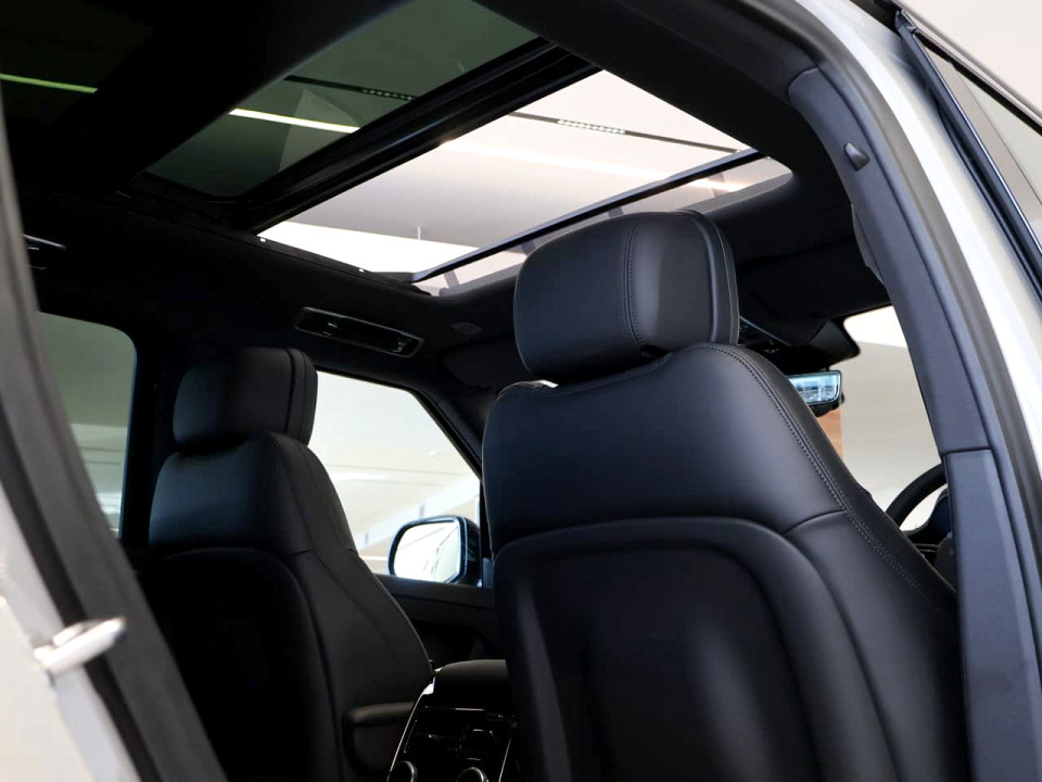 Photo 15 of 24