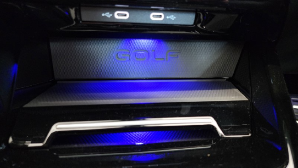 Photo 38 of 47