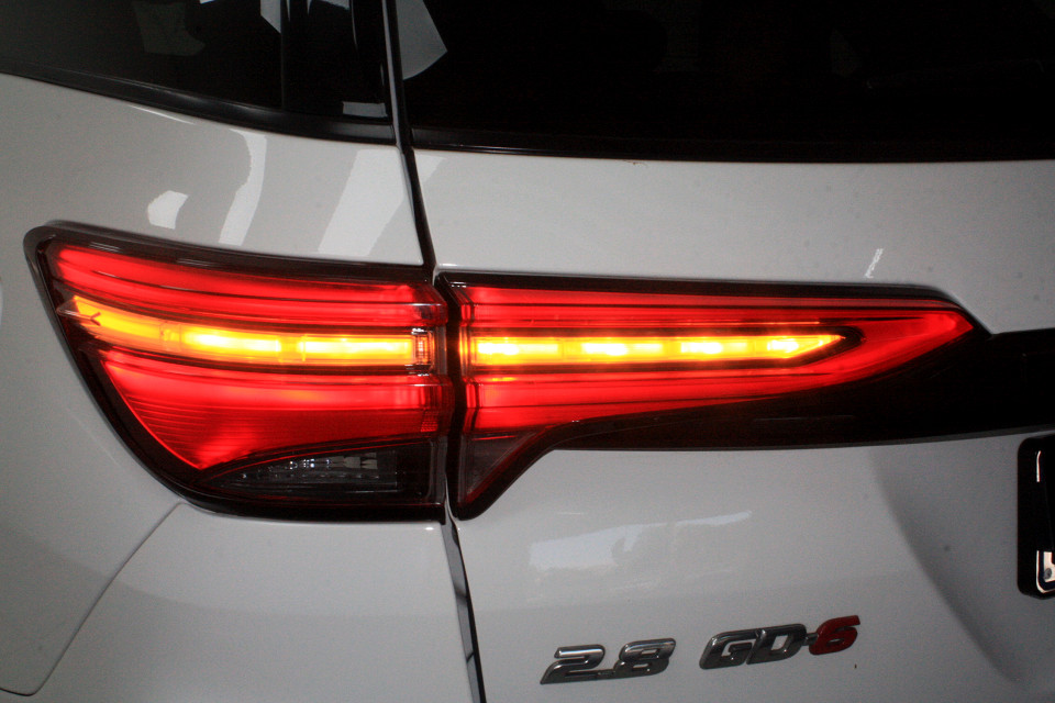 Photo 15 of 32