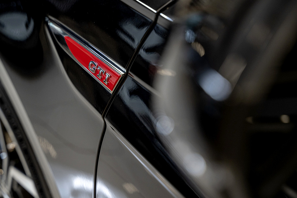 Photo 7 of 10