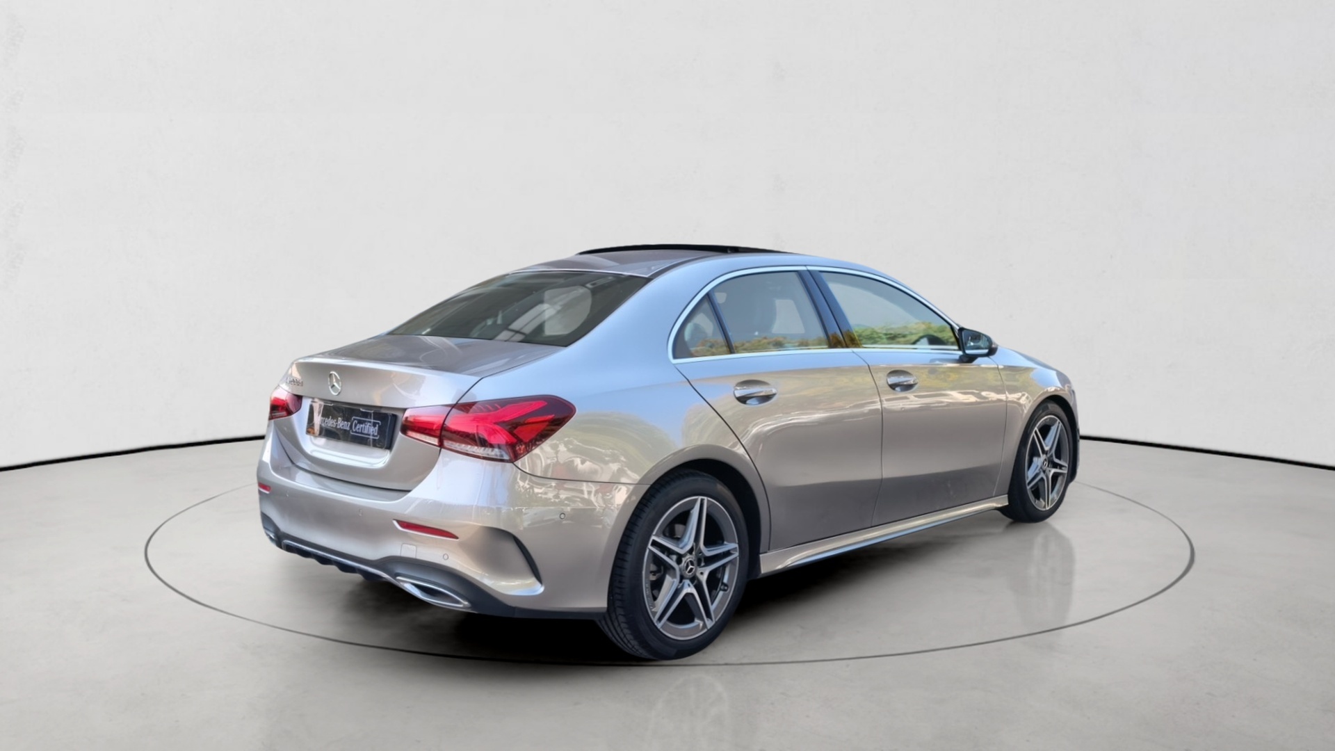 Photo 8 of 23