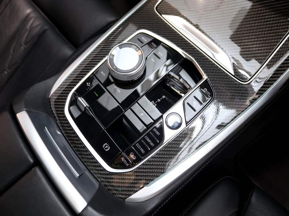 Photo 12 of 21