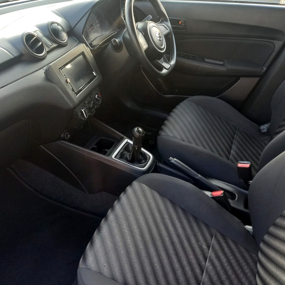 Photo 17 of 23