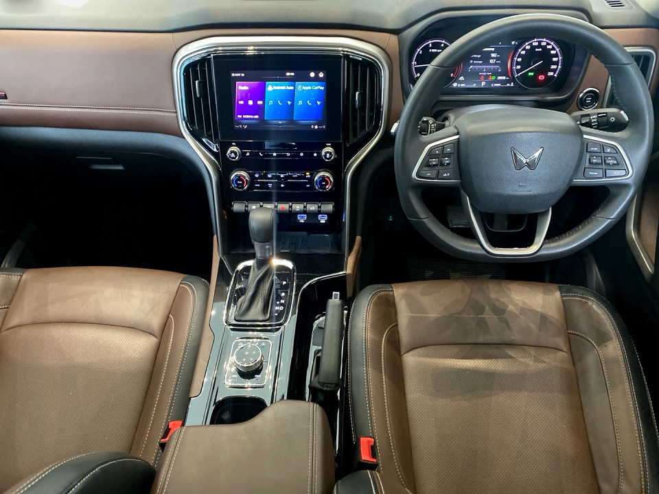 Photo 11 of 30