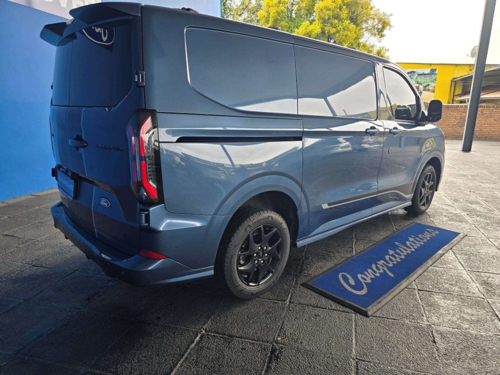 Photo 3 of 10