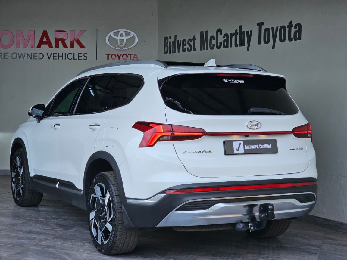 Photo 4 of 19