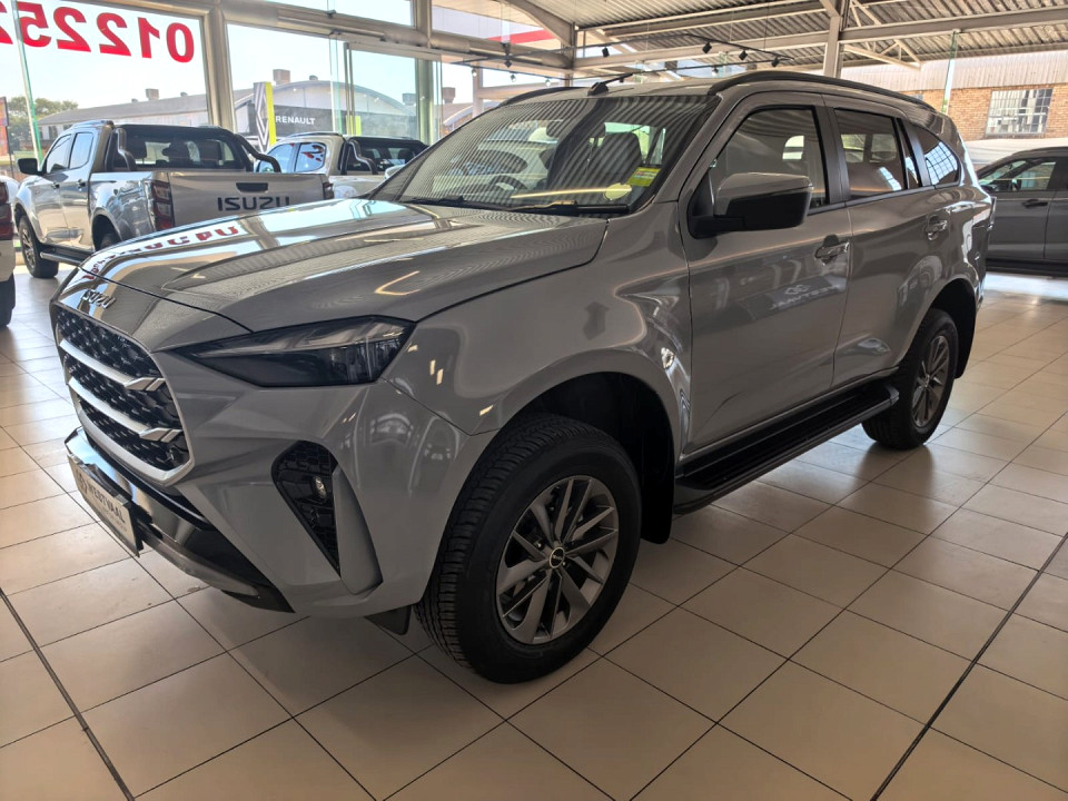 Photo 3 of 15