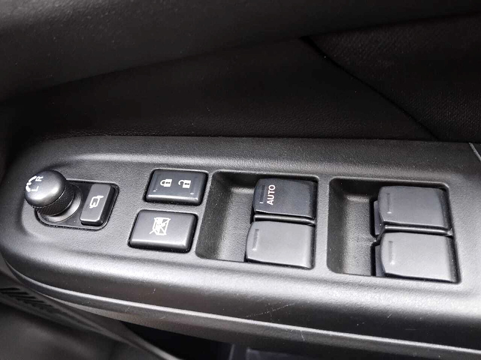 Photo 18 of 20