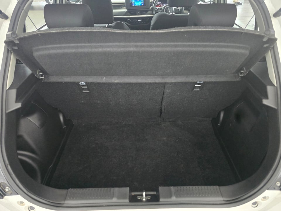 Photo 10 of 21