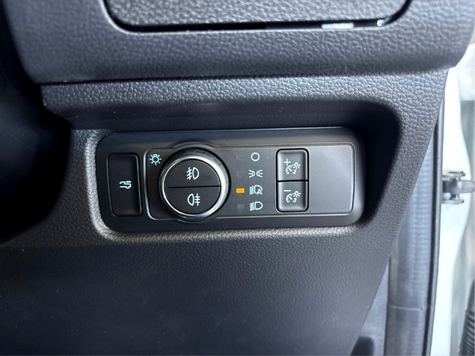 Photo 17 of 19