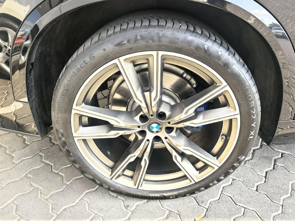 Photo 5 of 21