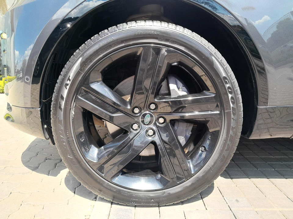 Photo 10 of 25