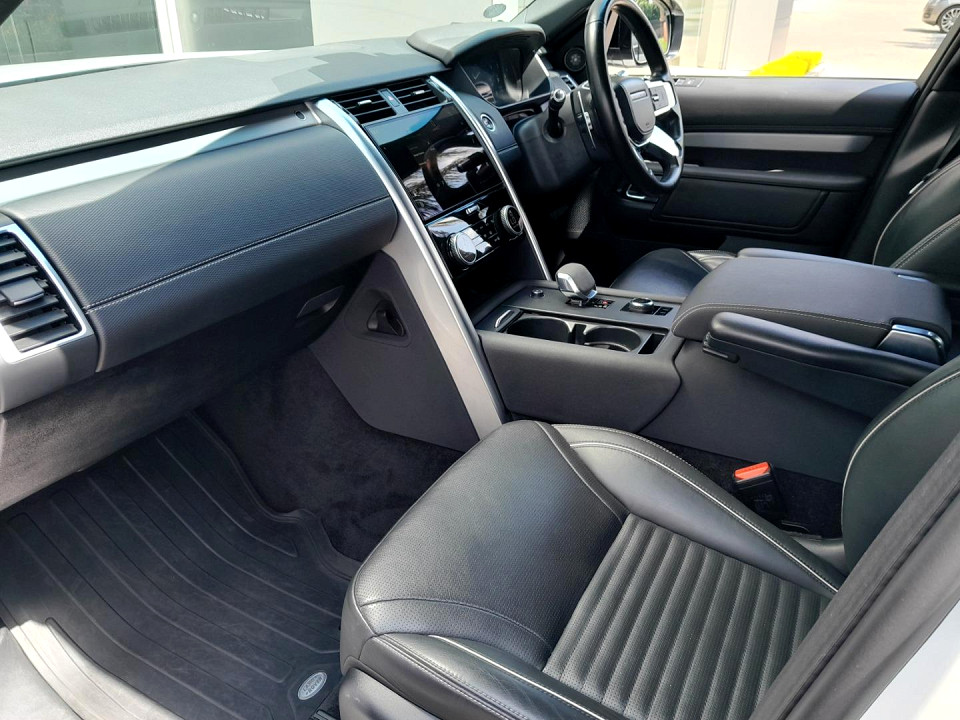 Photo 17 of 27