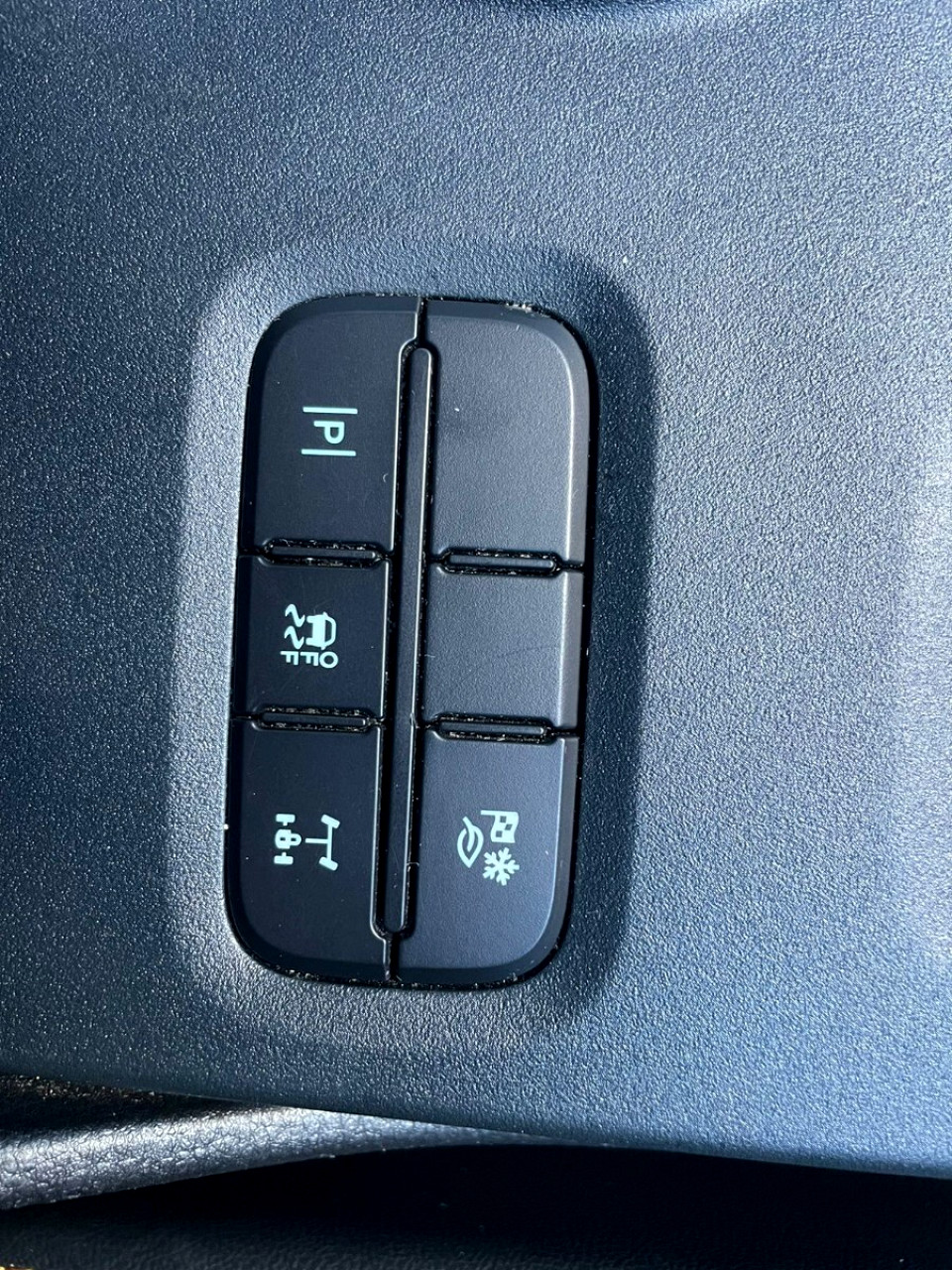 Photo 20 of 27