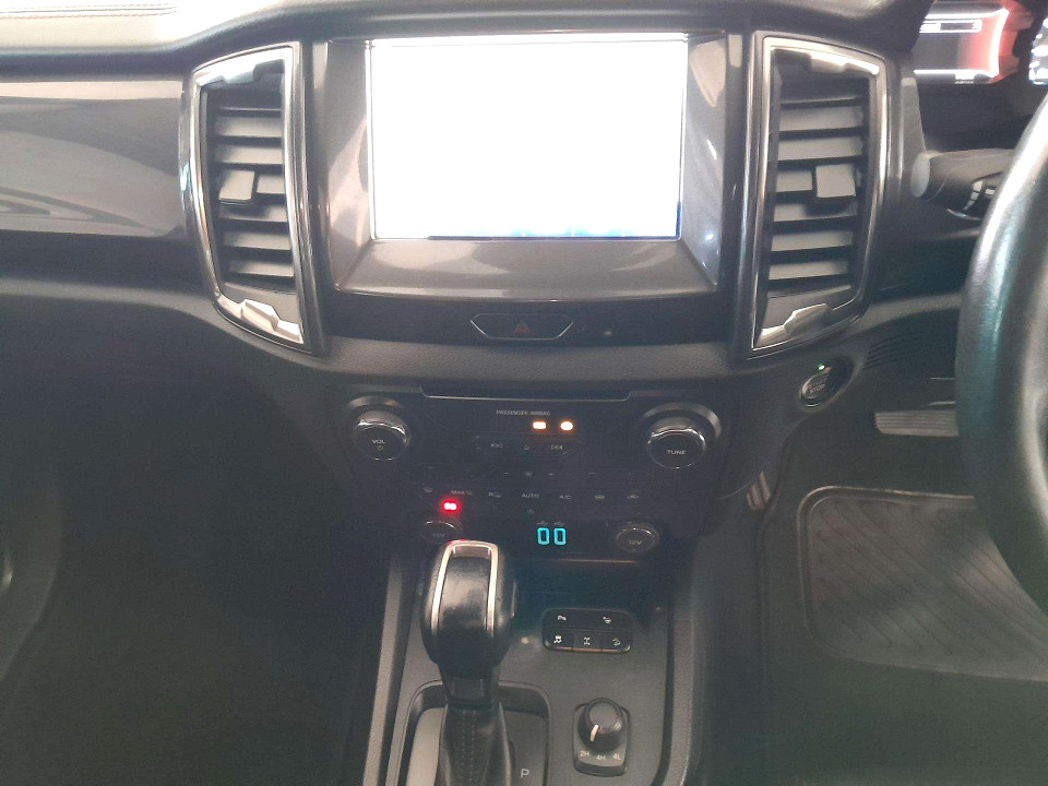 Photo 17 of 20