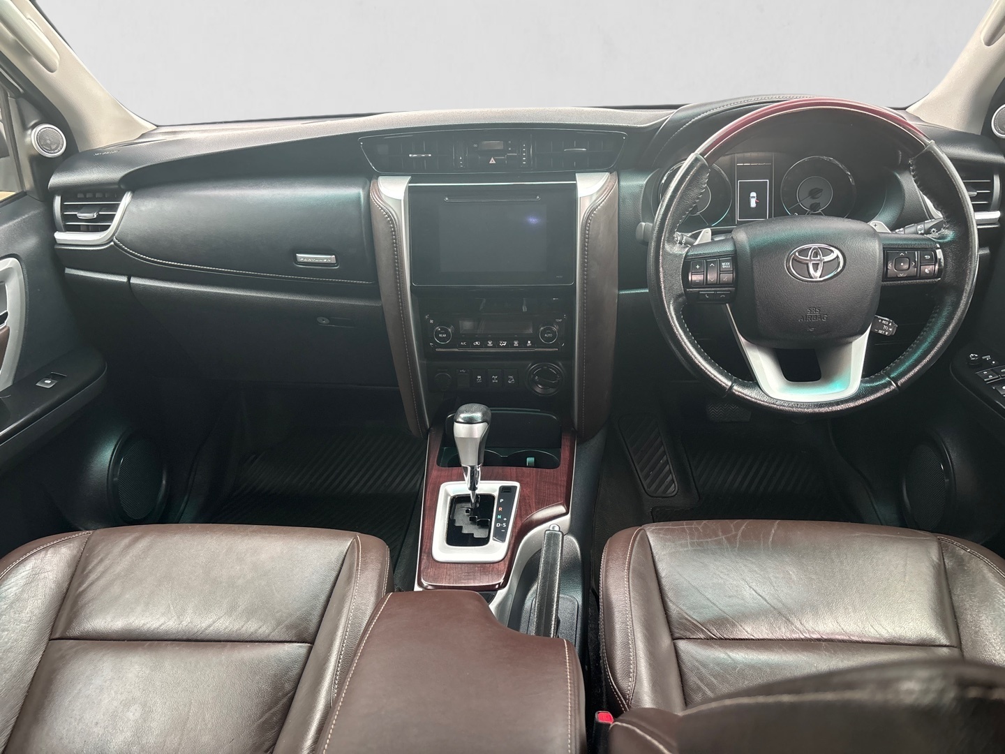Photo 18 of 20